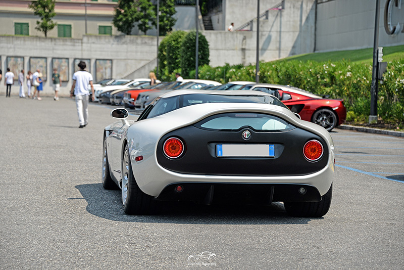 CARS AND COFFEE (21)