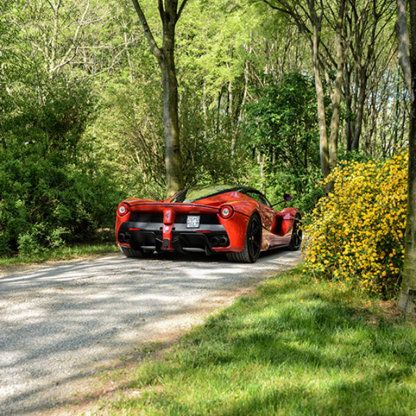 CARS AND COFFEE (30)