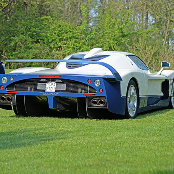 CARS AND COFFEE (35)