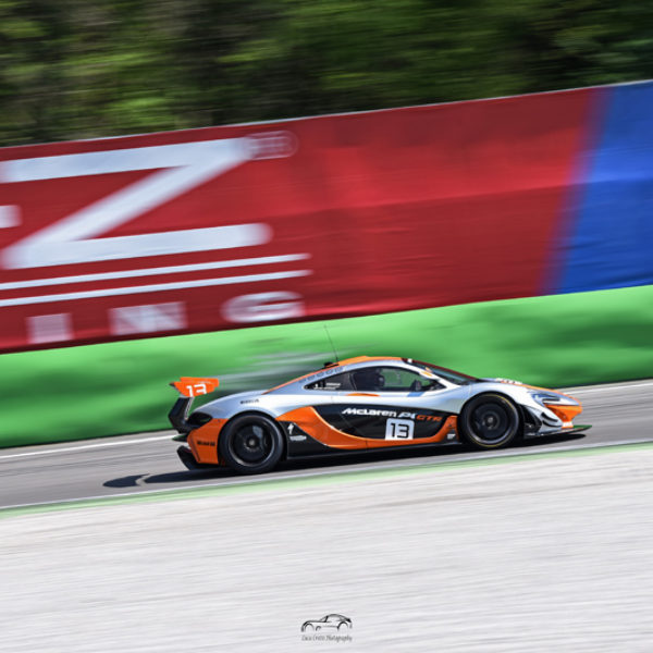 mclaren p1 gtr (40)