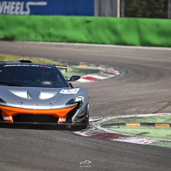 mclaren p1 gtr (53)