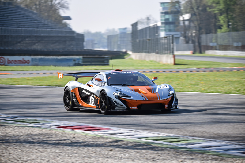 mclaren p1 gtr (54)