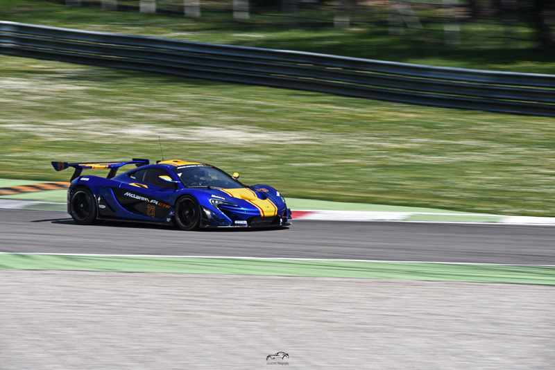 mclaren p1 gtr (72)