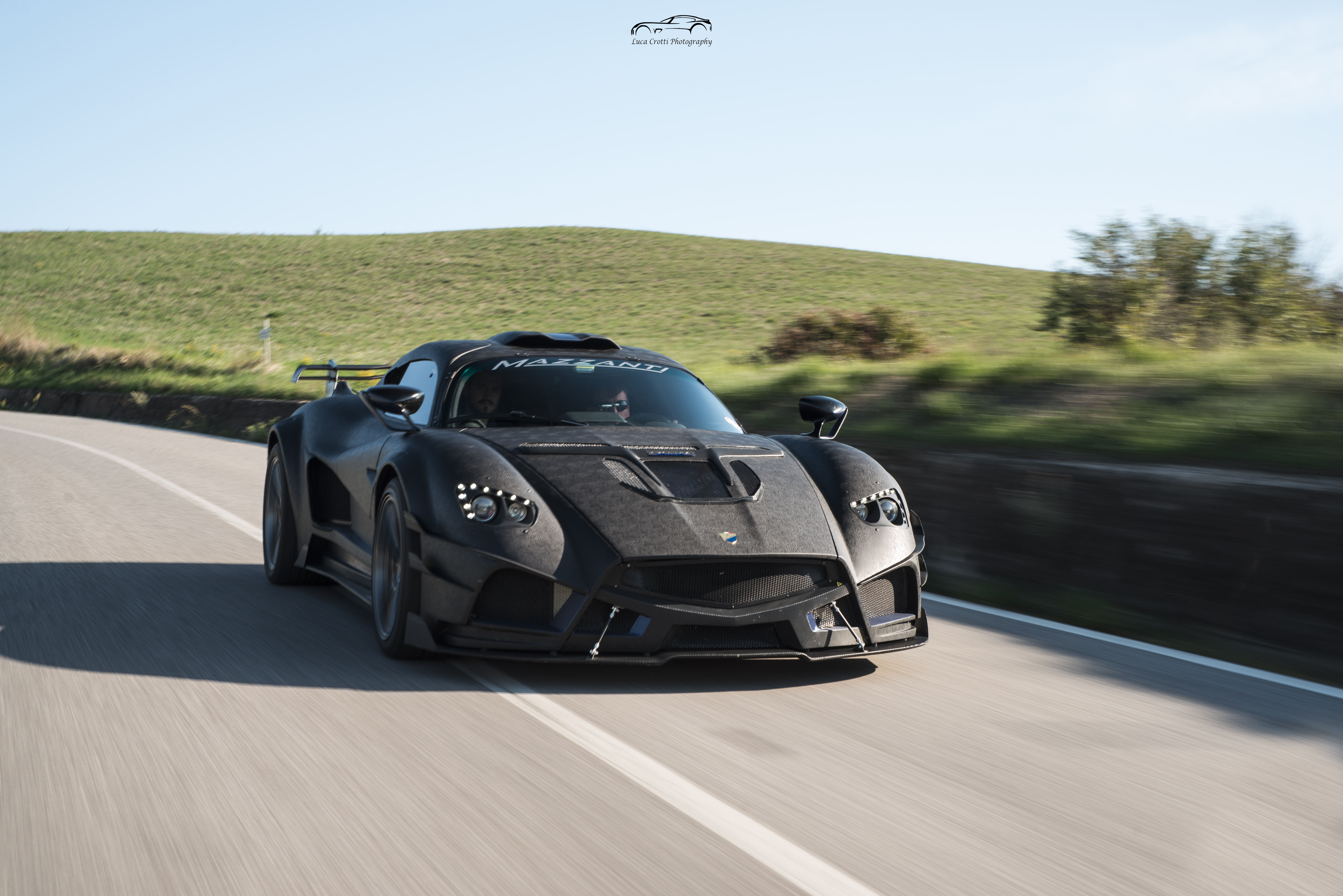 Mazzanti Rolling Shot